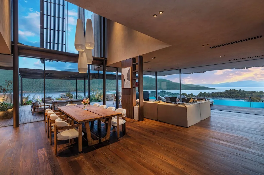 Sunset Citrus Villa 3 Bedrooms