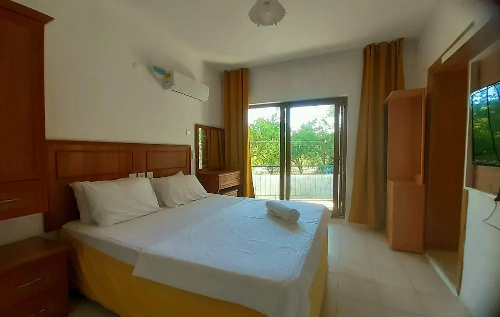 Family Dört Kişilik Oda, 2 Yatak Odası, Balkon, Bahçe Manzaralı