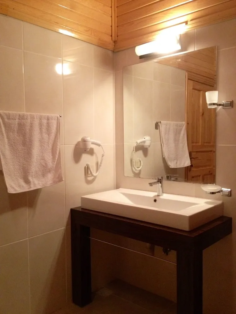 Apart Daire, 2 Yatak Odası, Mutfak