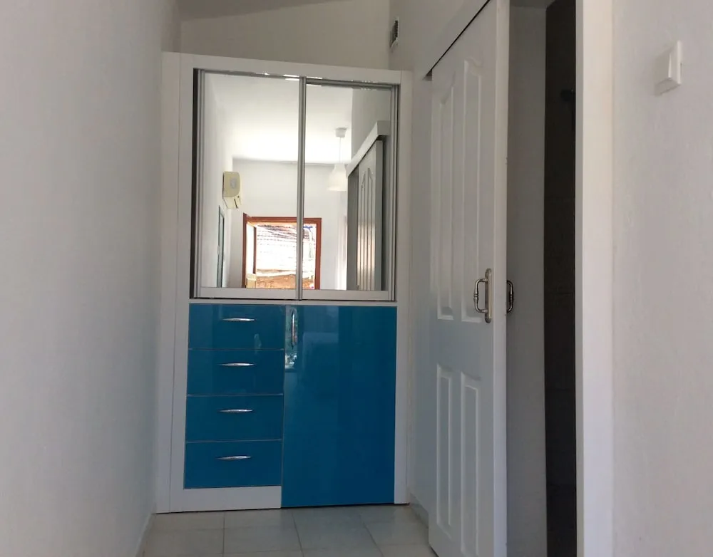 Comfort Tek Büyük Yataklı Oda, Balkon, Bahçe Manzaralı