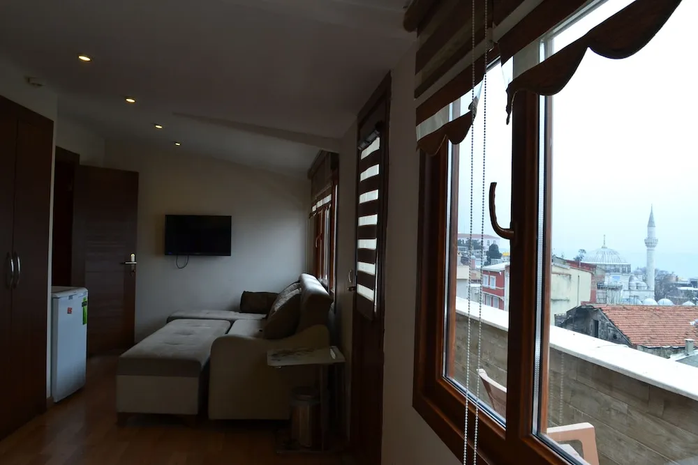 Deluxe Üç Kişilik Oda, Deniz Manzaralı