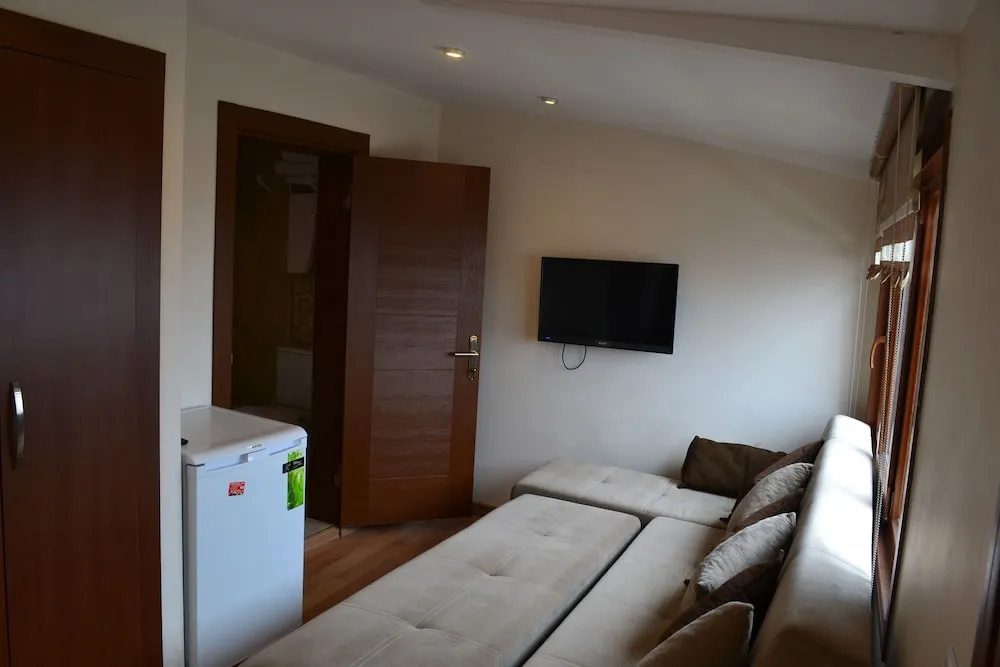 Deluxe Üç Kişilik Oda, Deniz Manzaralı