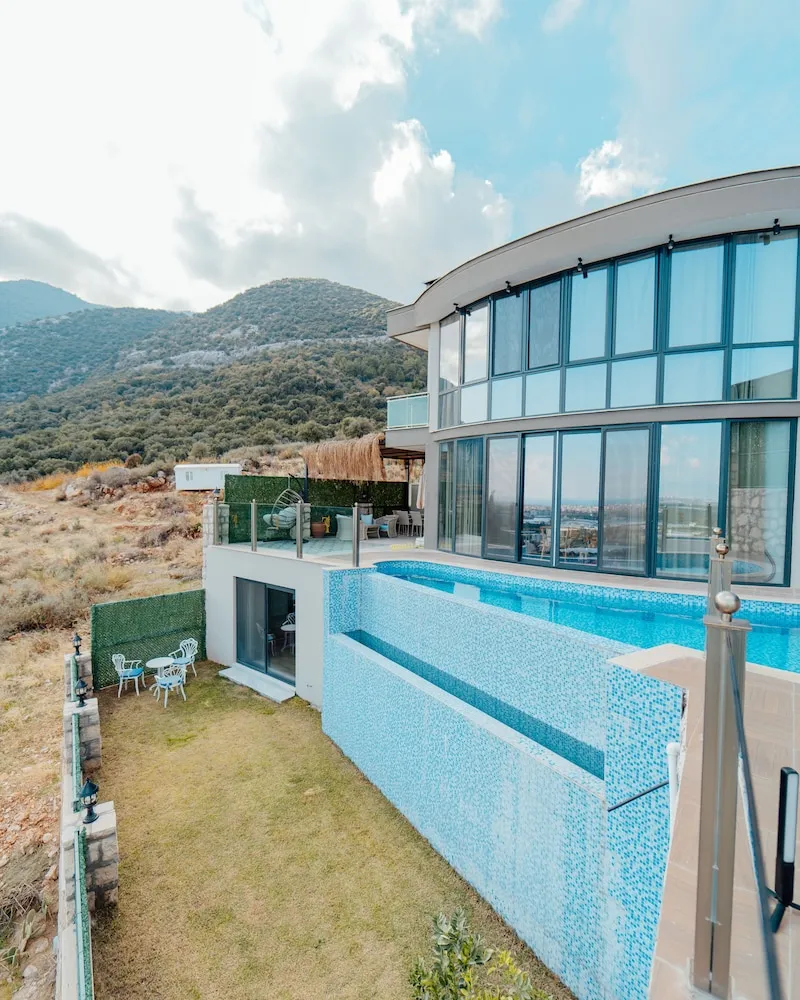 Grande Villa