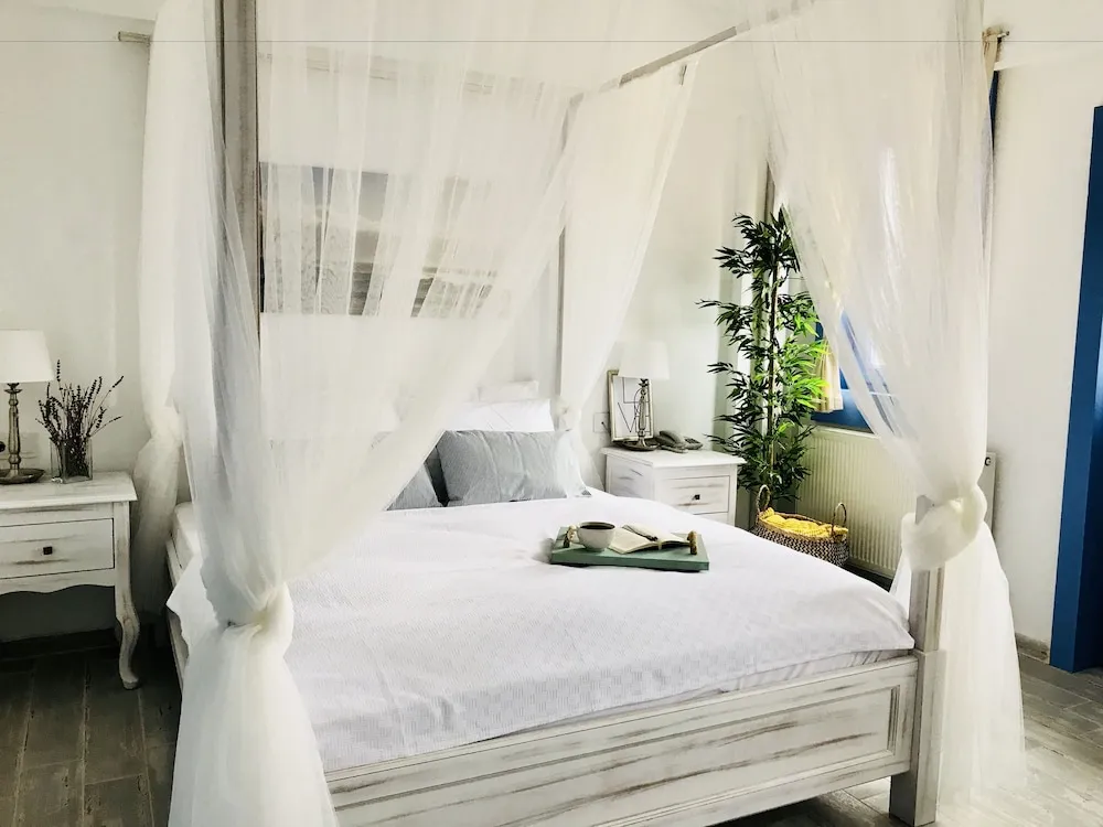 Romantic Oda, Bahçe Manzaralı