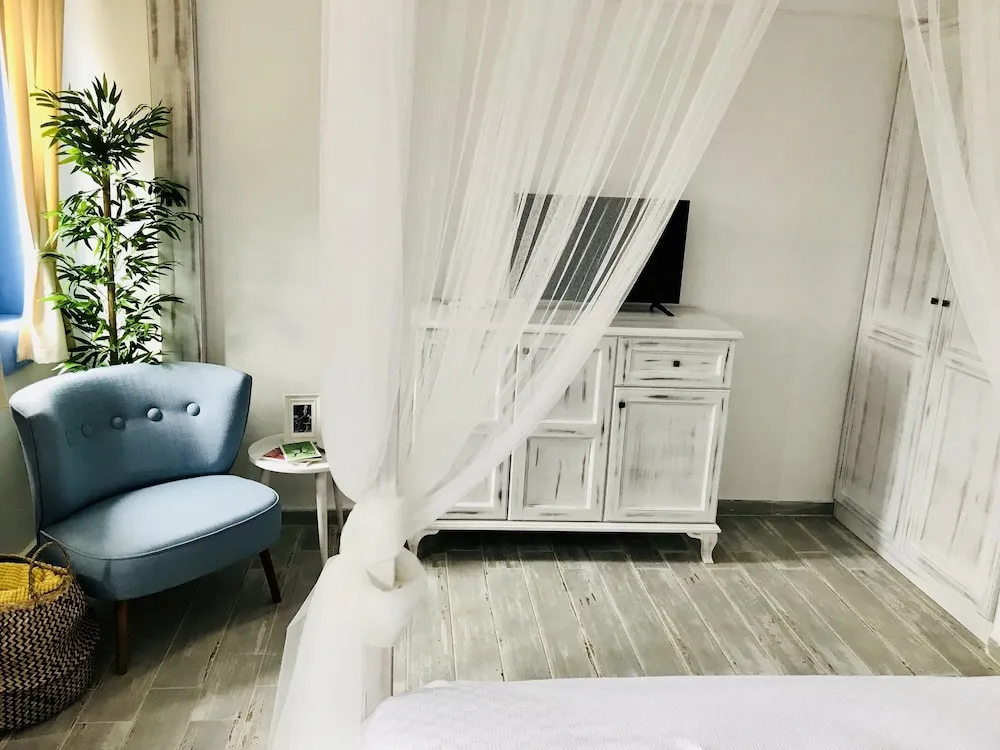 Romantic Oda, Bahçe Manzaralı