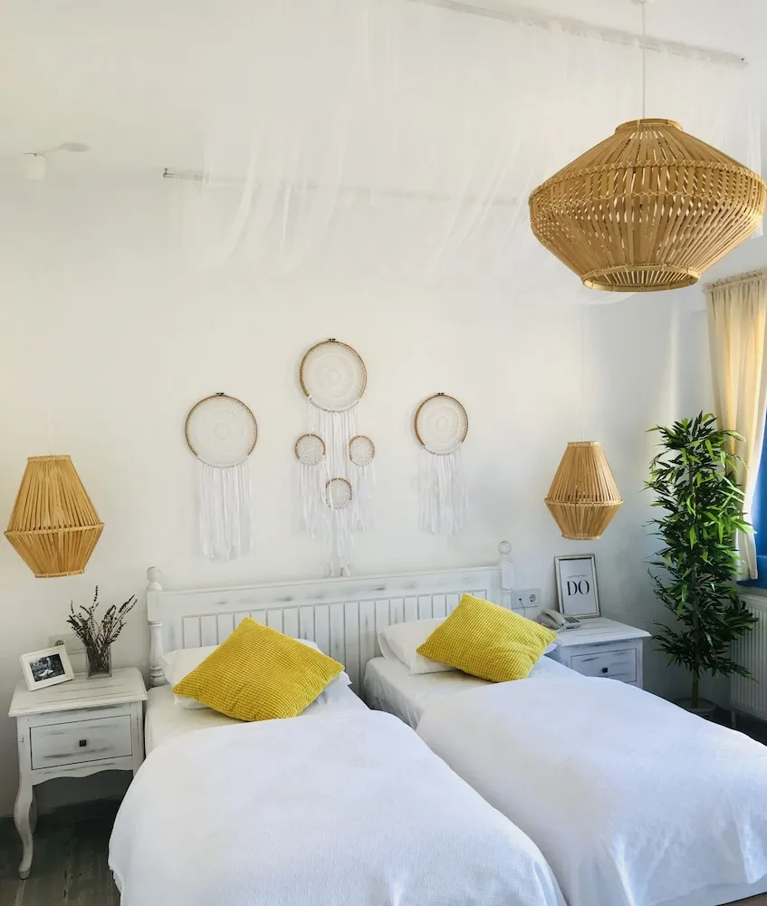 Romantic Oda, Bahçe Manzaralı