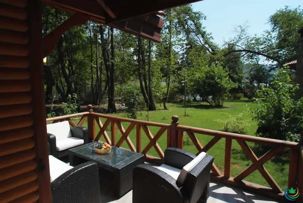 Deluxe Bungalov