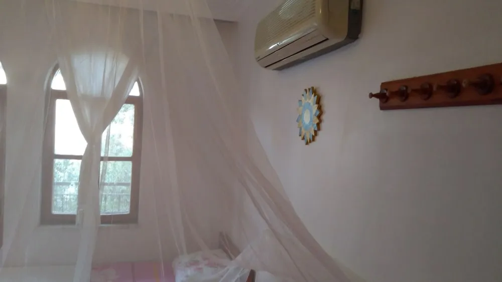 Süit, 1 Çift Kişilik Yatak ve Çekyat, Sigara İçilmez, Balkon