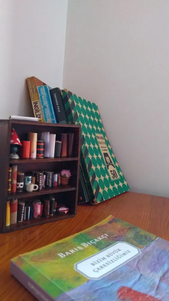 Süit, 1 Çift Kişilik Yatak ve Çekyat, Sigara İçilmez, Balkon