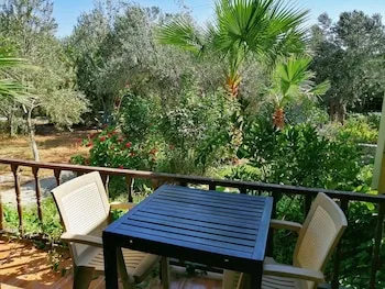 Assos Büyük Yıldızsaray Otel