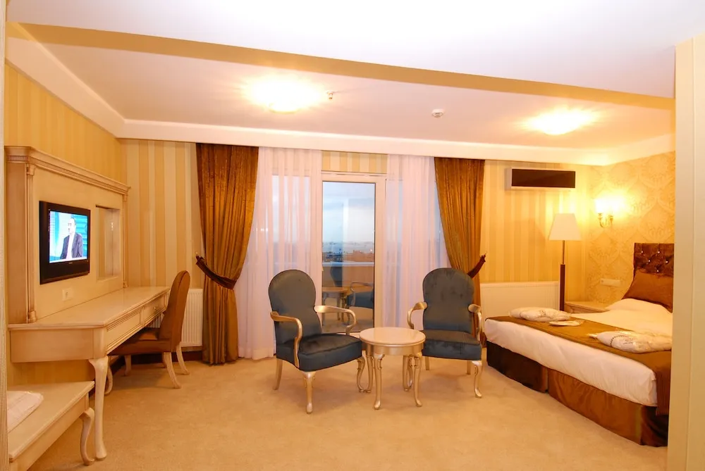 Junior Süit, Şehir Manzaralı