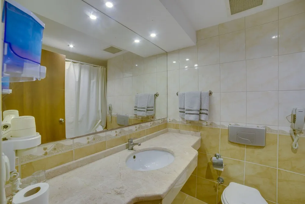 Standard Tek Büyük veya İki Ayrı Yataklı Oda