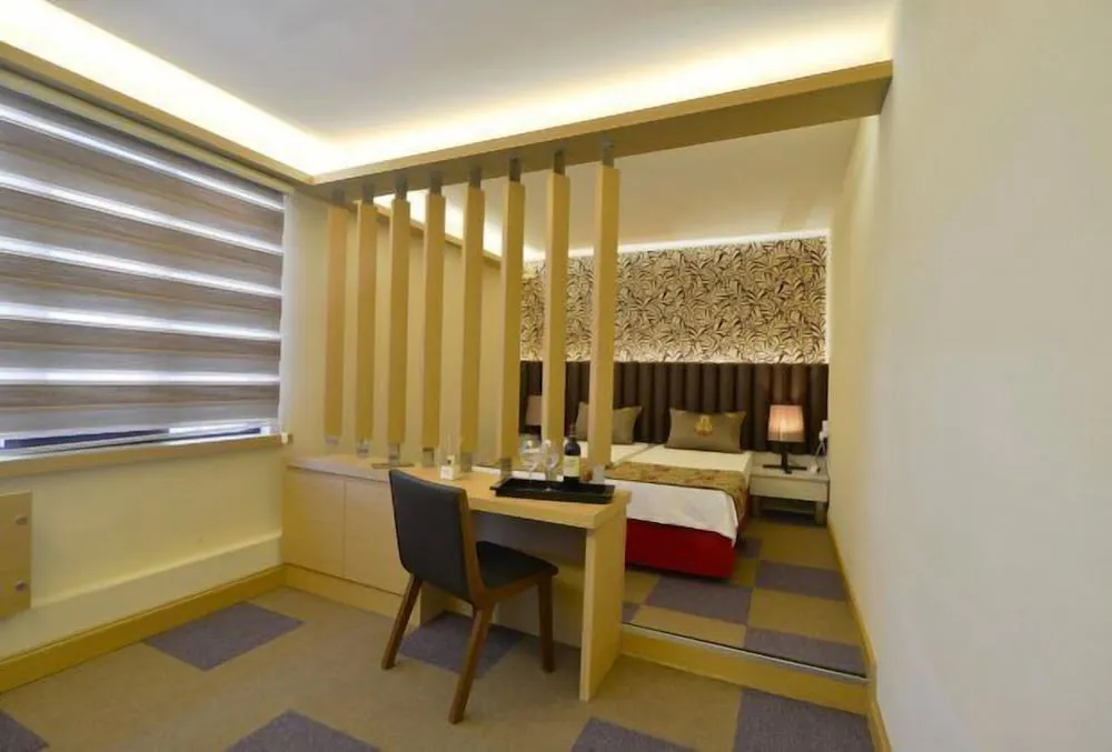 Standard Dört Kişilik Oda