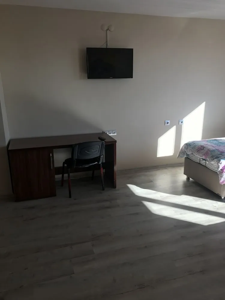 Basic Süit, 3 Tek Kişilik Yatak