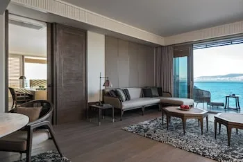 Princes' Palace Resort