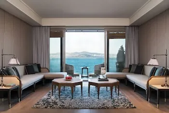 Princes' Palace Resort