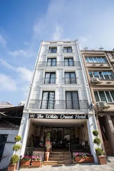 The White Orient Hotel