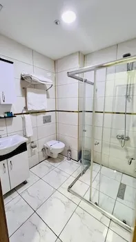Grand Aga Hotel