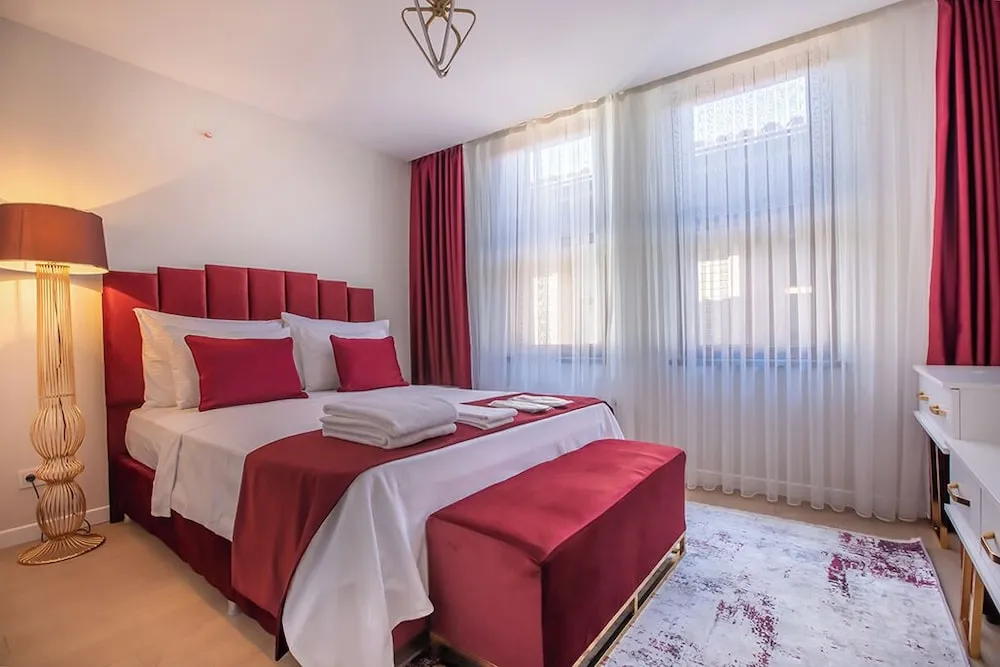 Serviced Apartments with One King and Two Single Beds