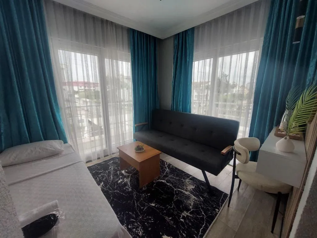 Comfort Aile Odası,Havuz Manzaralı,Balkonlu