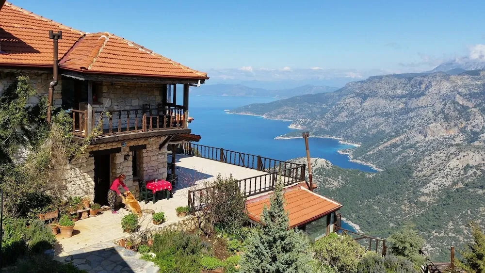 Yediburunlar Lighthouse