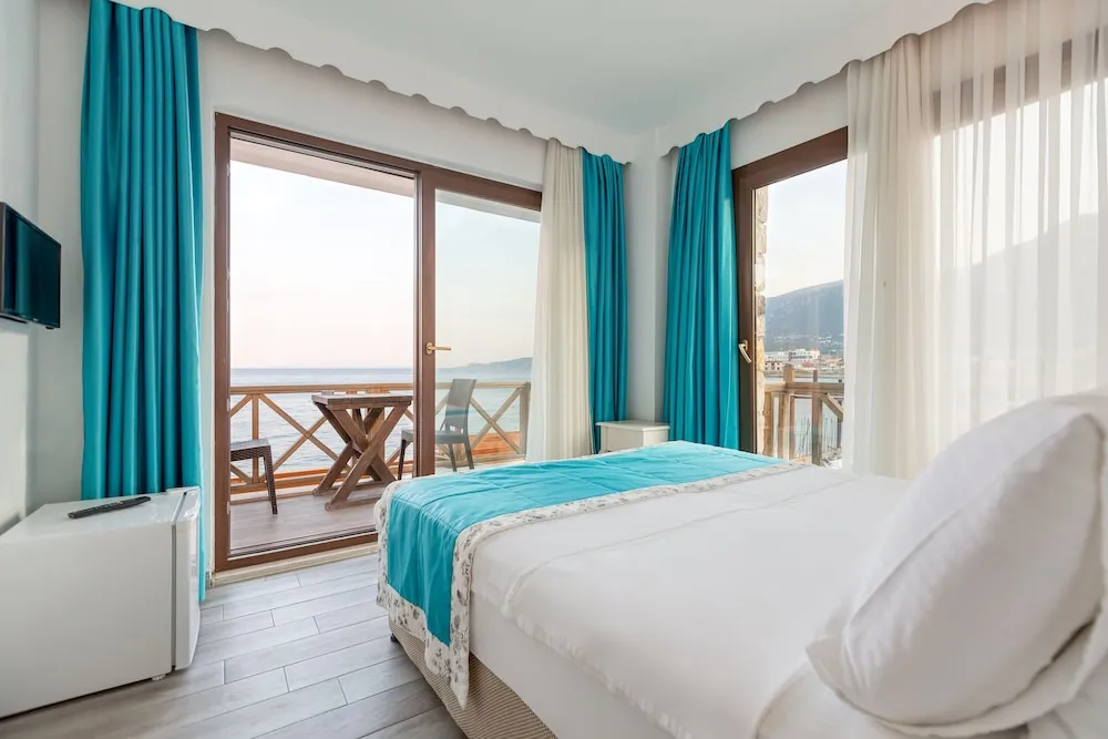 Standard Oda, Deniz Manzaralı
