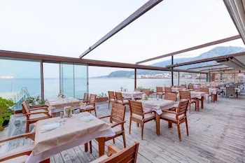 Tasada Otel