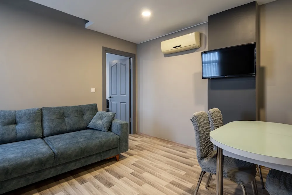 Classic Condo, 1 Bedroom 2 Childs