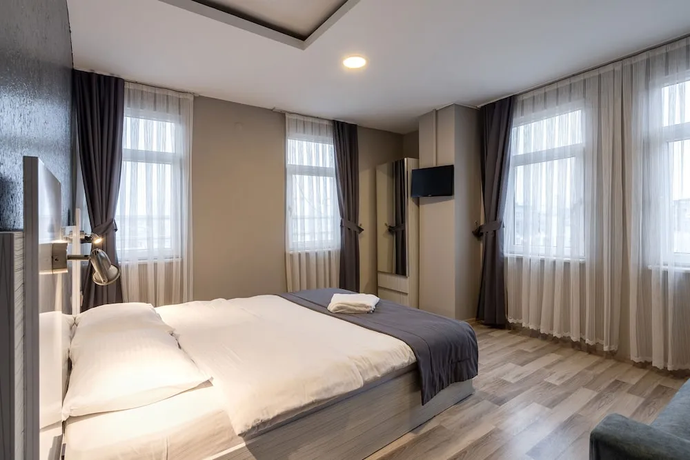 Classic Condo, 1 Bedroom 2 Childs
