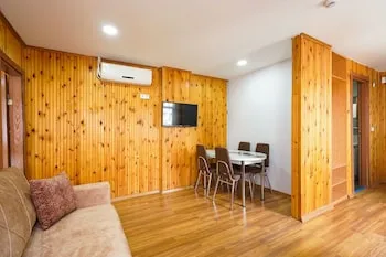 Element Residence