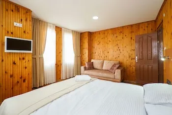 Element Residence
