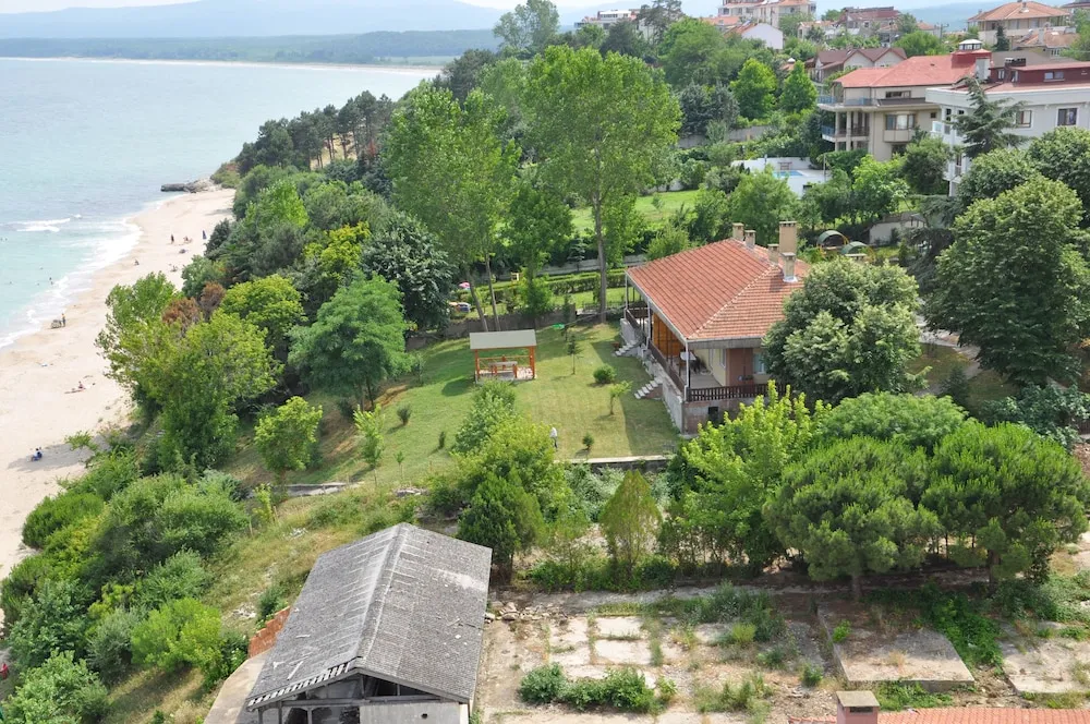 King Suite With Jakuzi and Sea View