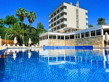 THE NIX HOTEL PATARA BEACH
