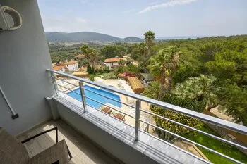 THE NIX HOTEL PATARA BEACH
