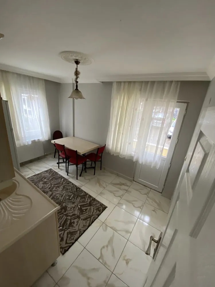 Apart Daire, 3 Yatak Odası, Balkon