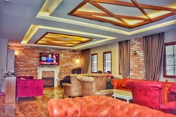 Serah Residence