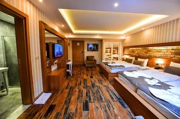 Serah Residence