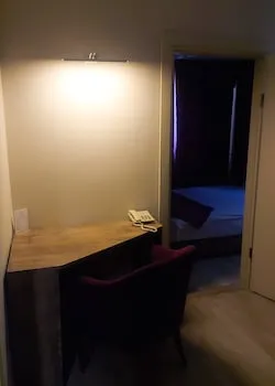 Udi Hotel