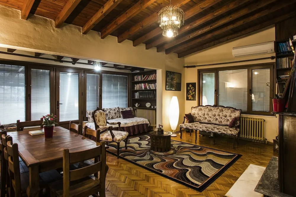 Comfort Villa, Göl Manzaralı