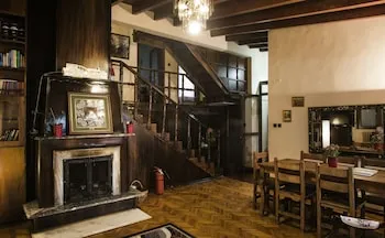 Yaprak Dağ Evi