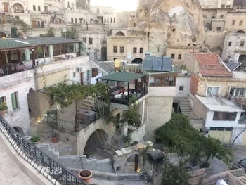 Coco Cave Hotel