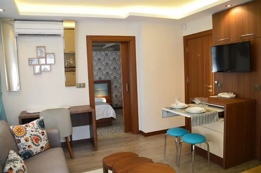 Deluxe Stüdyo Süit