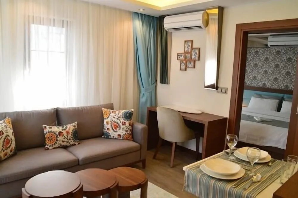 Deluxe Stüdyo Süit