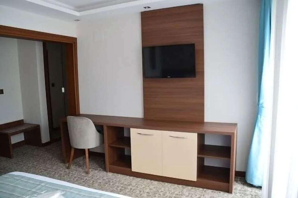 Deluxe Stüdyo Süit
