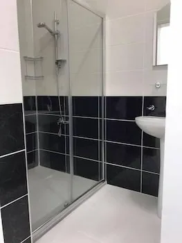 Er Sat Home Suit Otel