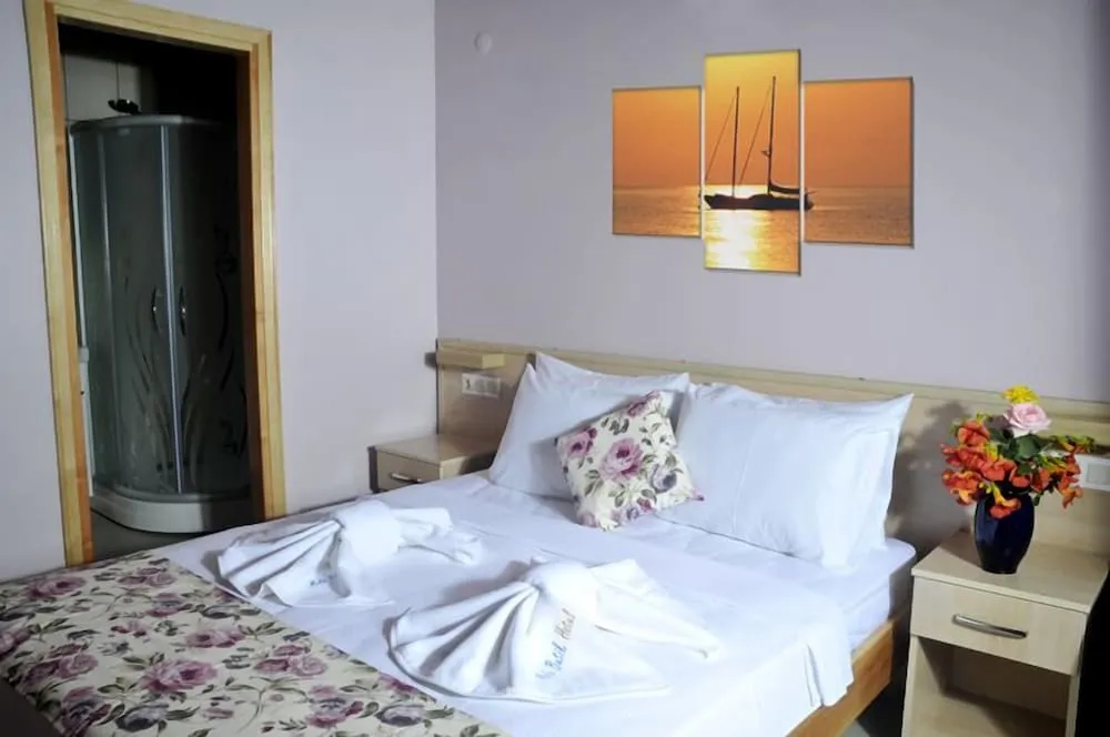 Deluxe Tek Büyük Yataklı Oda, Sıcak Su Küveti, Deniz Manzaralı