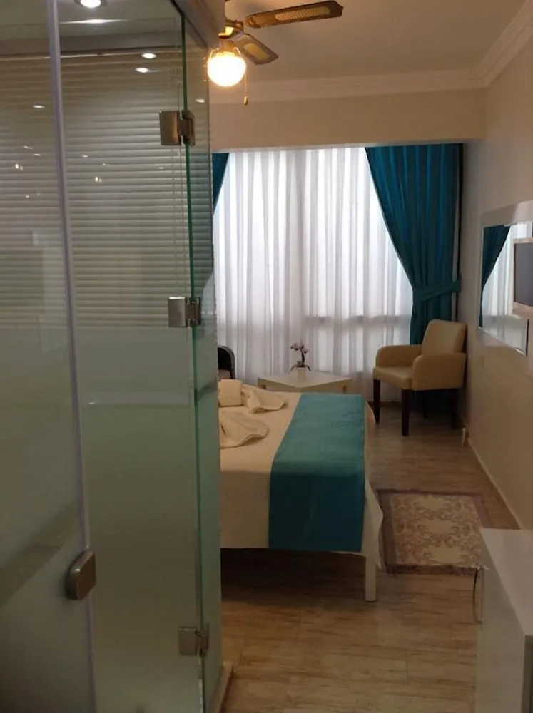 Comfort Tek Büyük Yataklı Oda, 1 Büyük (Queen) Boy Yatak, Deniz Manzaralı