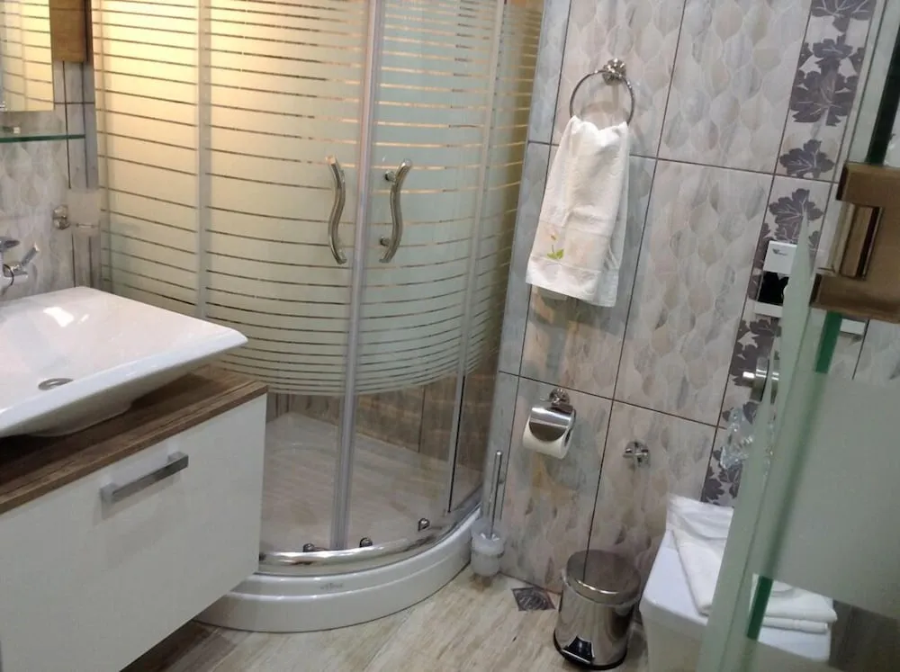 Comfort Tek Büyük Yataklı Oda, 1 Büyük (Queen) Boy Yatak, Deniz Manzaralı