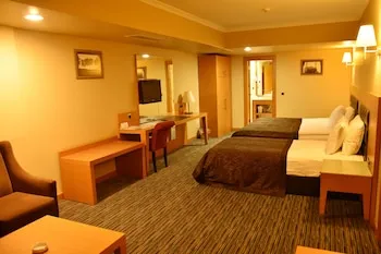 Grand Simay Hotel