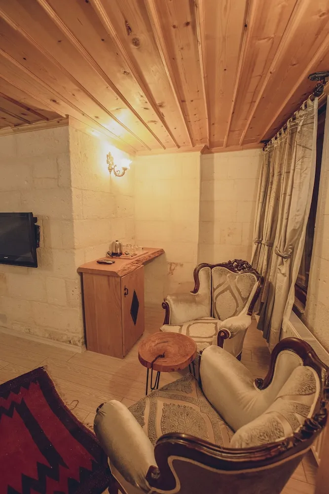 Standard Tek Büyük Yataklı Oda